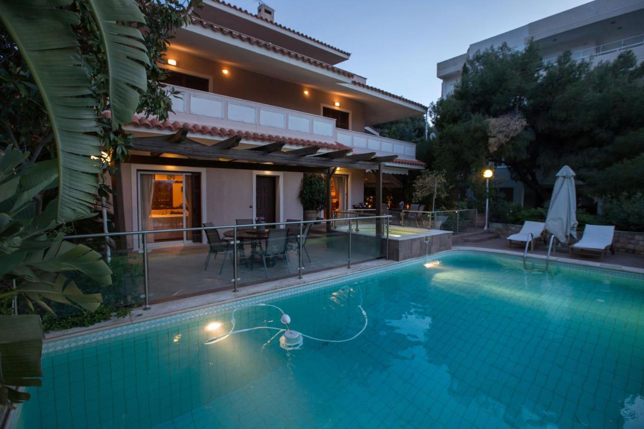 Exceptional Villa In Voula Near The Sea Athena Bagian luar foto