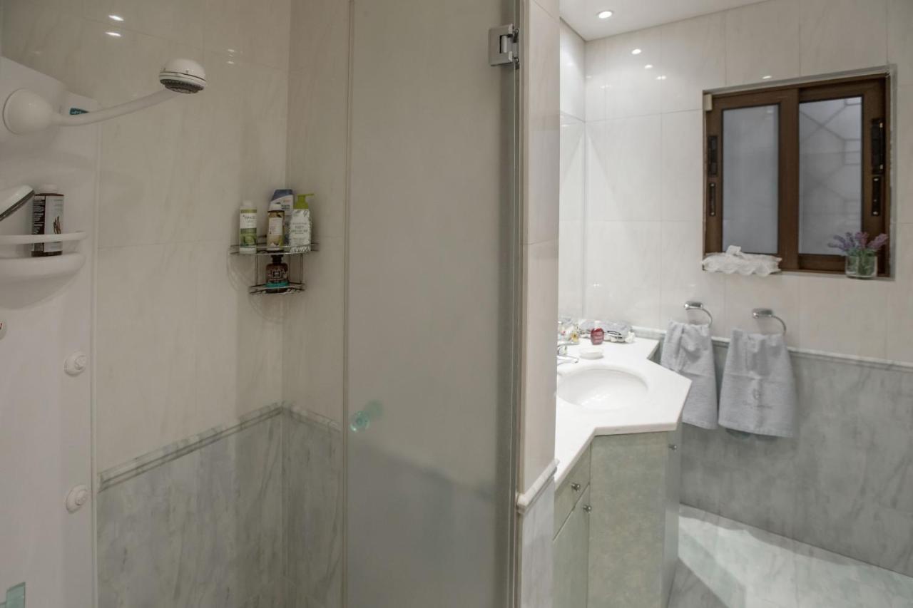 Exceptional Villa In Voula Near The Sea Athena Bagian luar foto
